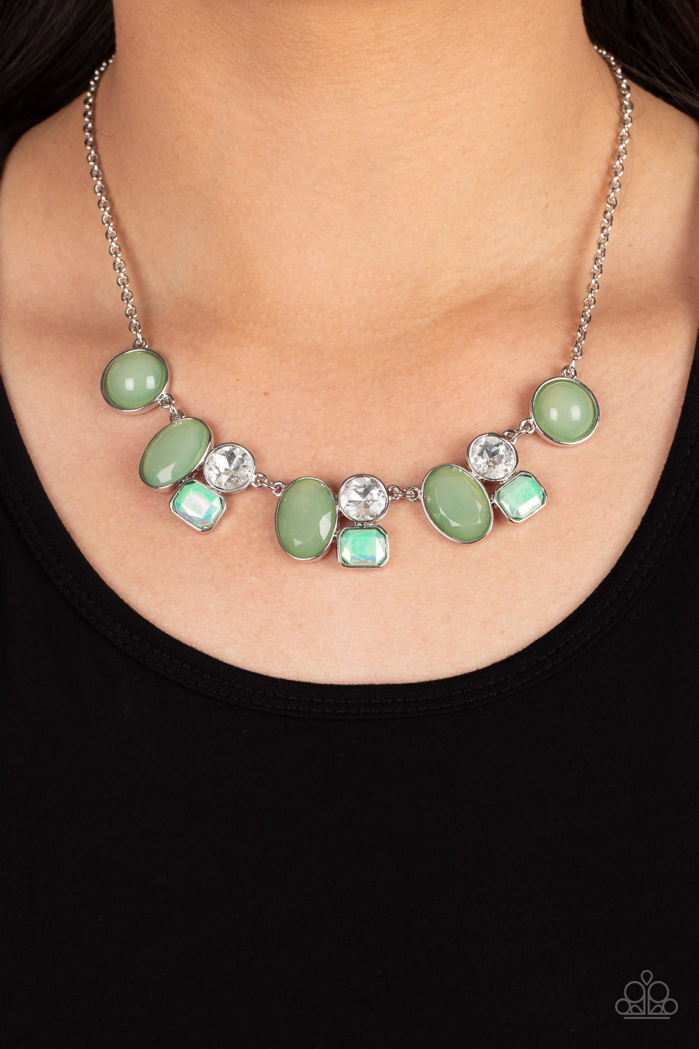 Paparazzi Accessories-Fantasy World Green Oval Bead Necklace Set