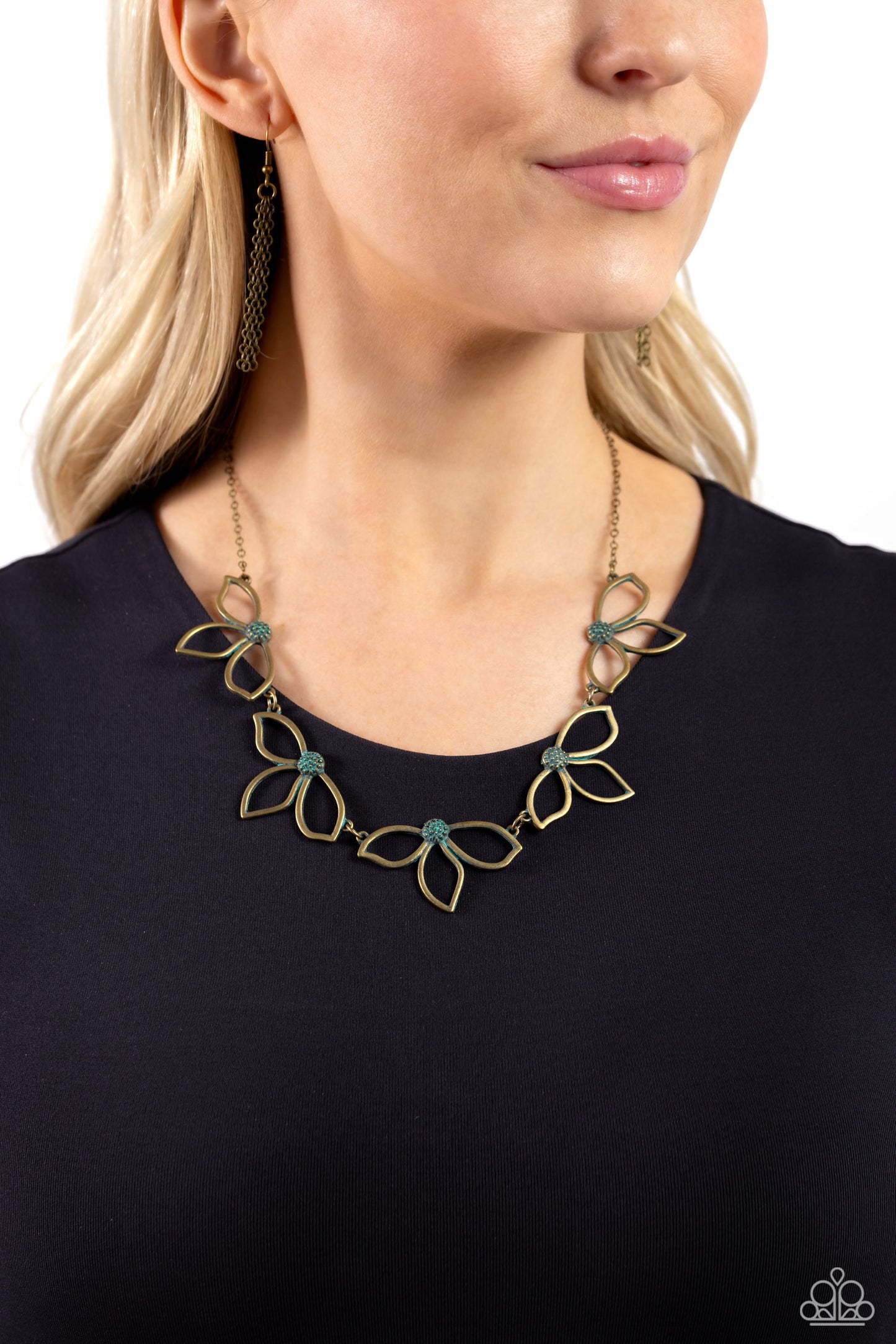 Paparazzi Accessories-Petal Pageantry Brass Dainty Petal Necklace Set