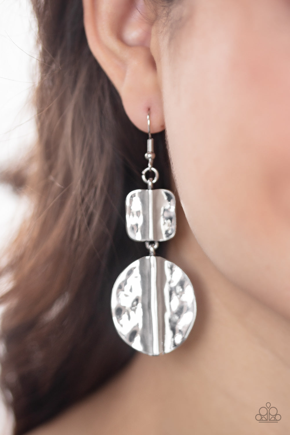 Paparazzi Accessories-Lure Allure Silver Earrings