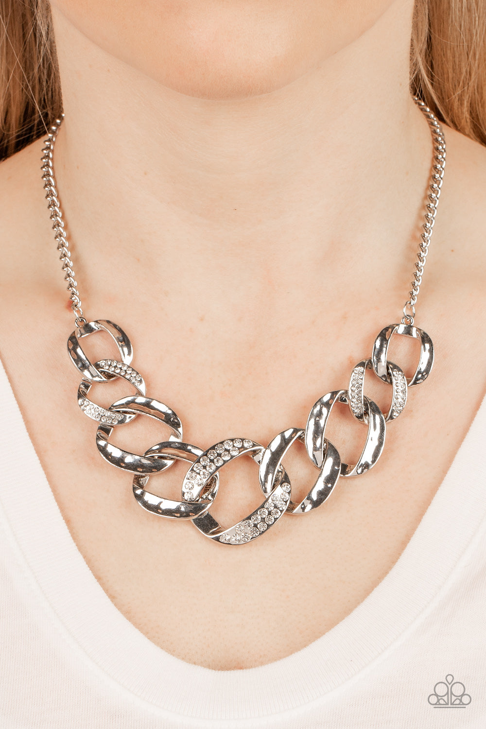 Paparazzi Accessories-Bombshell Bling White Rhinestone Silver Link Necklace Set