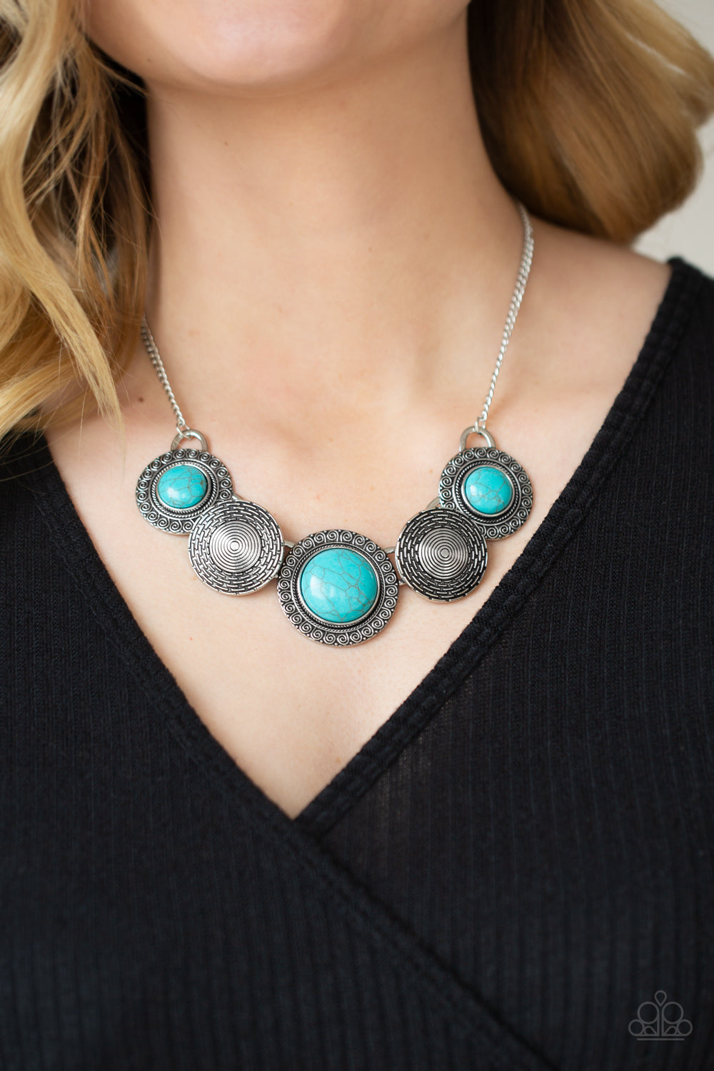 Paparazzi Accessories-Canyon Cottage Blue Turquoise Stone Necklace Set