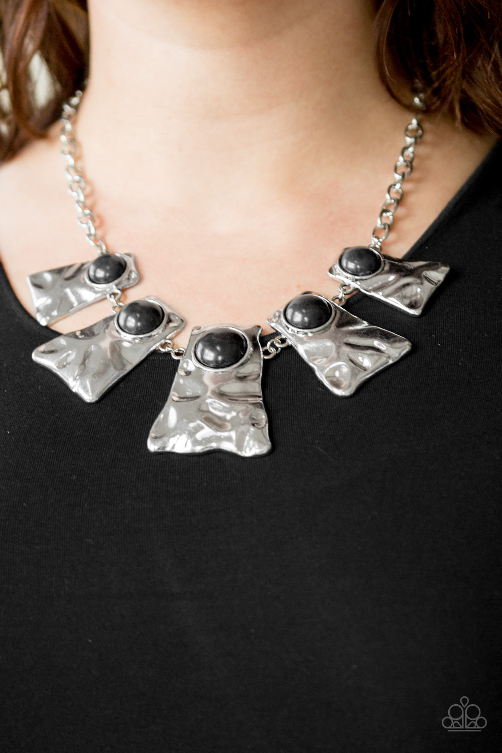 Paparazzi Accessories-Cougar Rippling Black Necklace Set