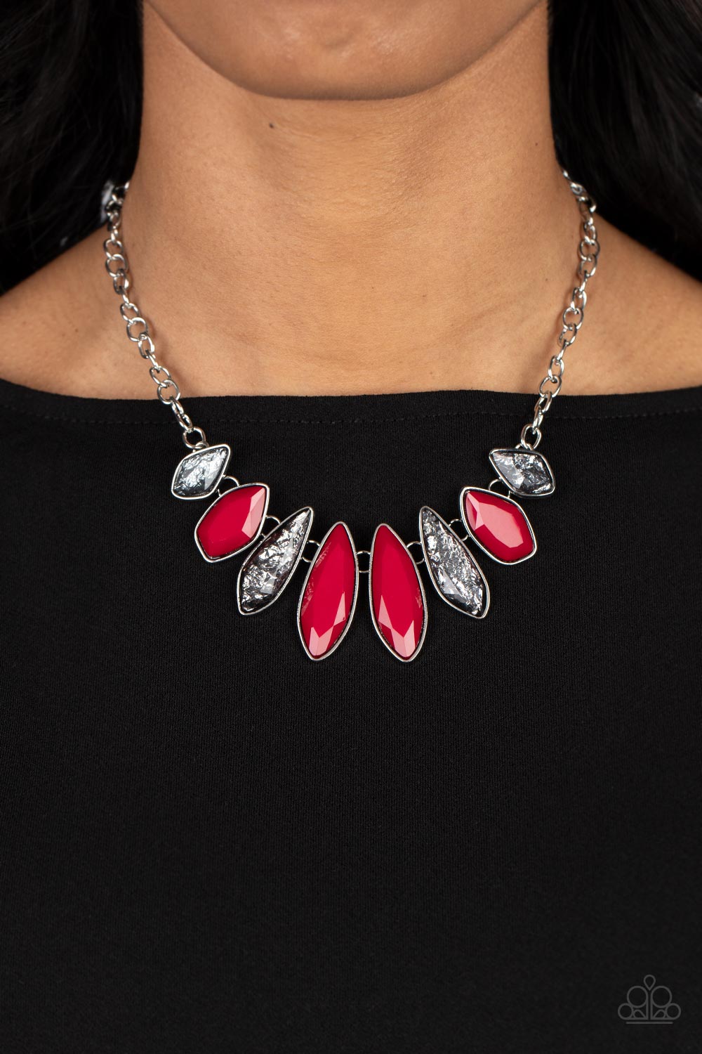 Paparazzi Accessories-Crystallized Couture Red/Shimmery Necklace Set