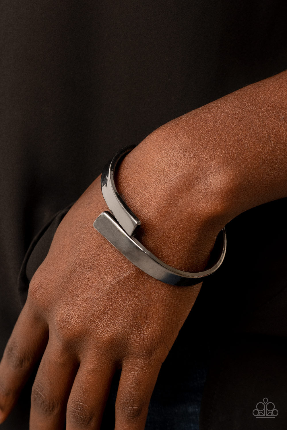 Paparazzi Accessories-Dare to Flare Black Overlap Bangle Cuff Bracelet