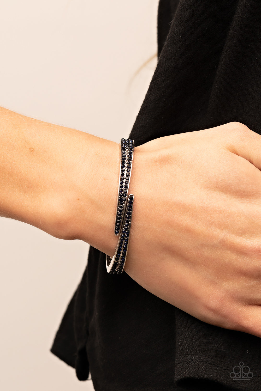 Paparazzi Accessories-Deco Drama Blue Glittery Rhinestone Overlap Bracelet
