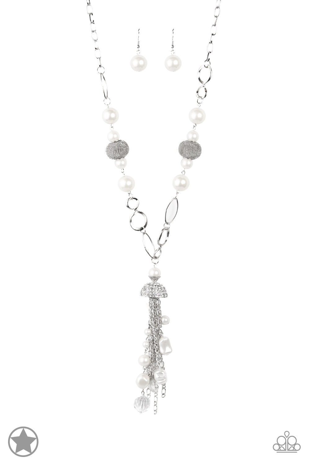 Paparazzi Accessories-Designated Diva White Necklace Set