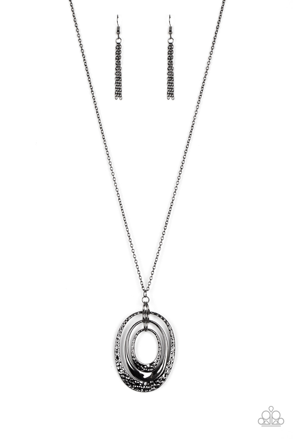 Paparazzi Accessories-Dizzying Decor Black Pendant Necklace Set