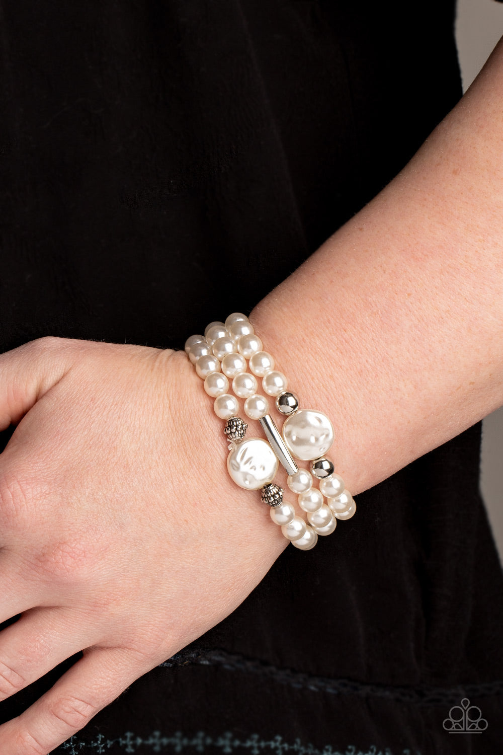 Paparazzi Accessories-Exquisitely Elegant Pearly White Bracelet