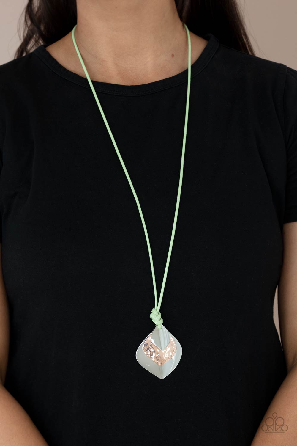 Paparazzi Accessories-Face The ARTIFACTS Green Silver hammered Copper Necklace Set