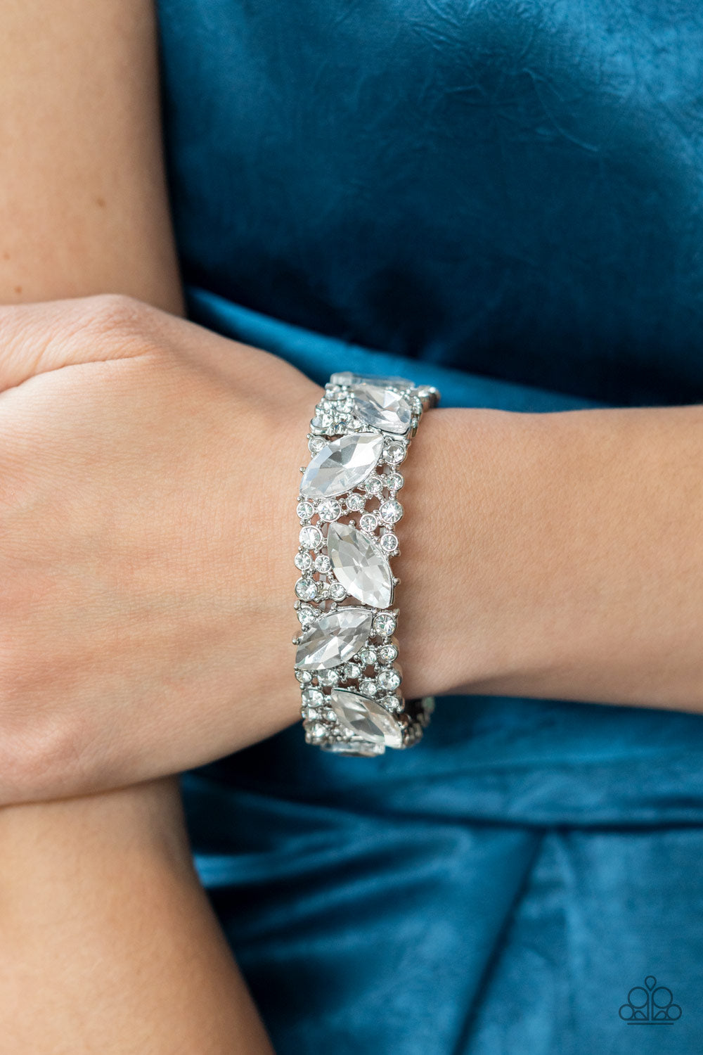 Paparazzi Accessories-Full Body Chills Oversize White Rhinestone Bracelet