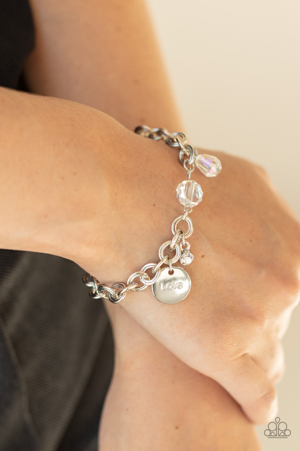 Paparazzi Accessories-Lovable Luster White Dainty Bracelet