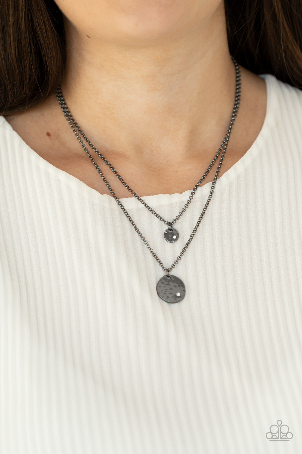 Paparazzi Accessories-Modern Minimalist Black Disc Necklace Set