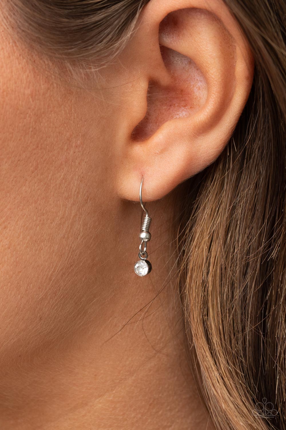 Paparazzi Accessories-Ode To Mom White Sparkly Necklace Set