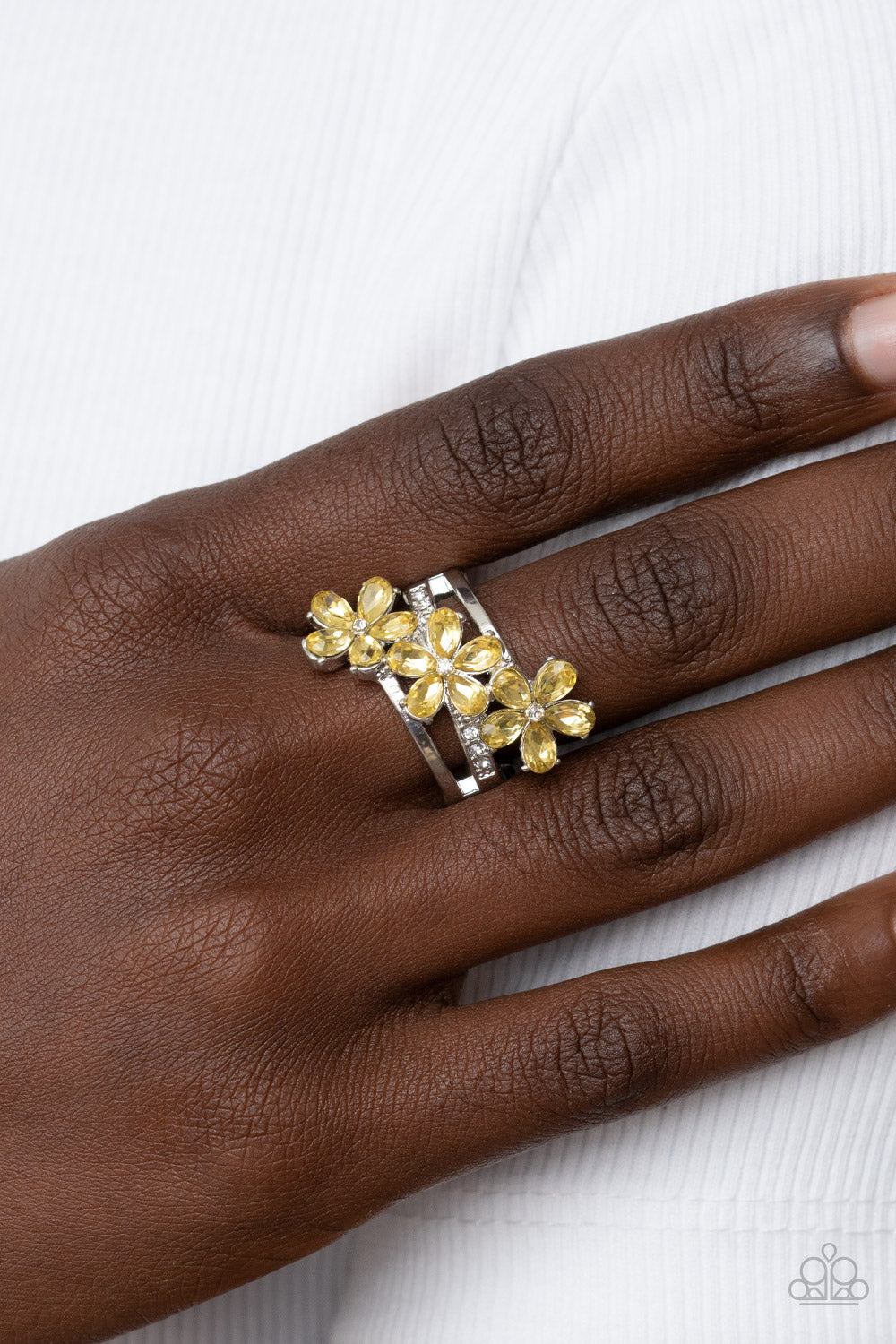 Paparazzi Accessories-Posh Petals Yellow Dainty White Rhinestone Floral Ring