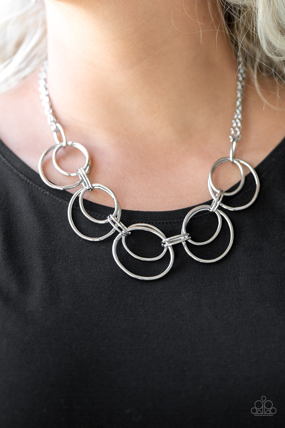 Paparazzi Accessories-Urban Orbit Silver Necklace Set