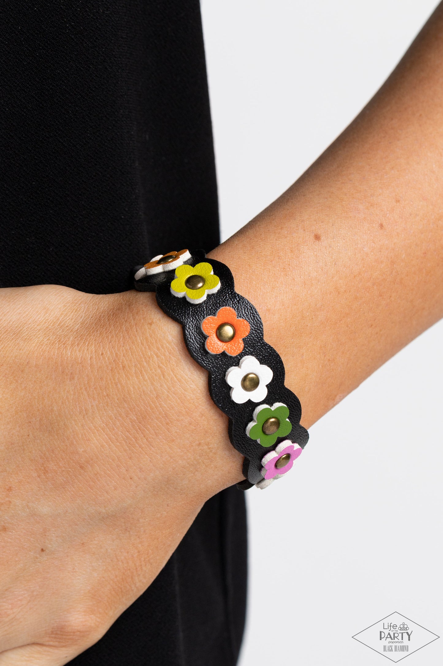 Paparazzi Accessories-Little Miss Sunshine Multi Daisy Band Bracelet