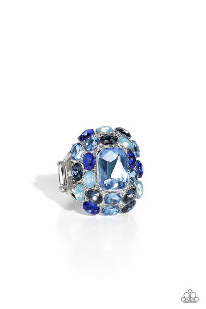 Paparazzi Accessories-Perfectly Park Avenue Blue Blinding Oval LOTP Ring