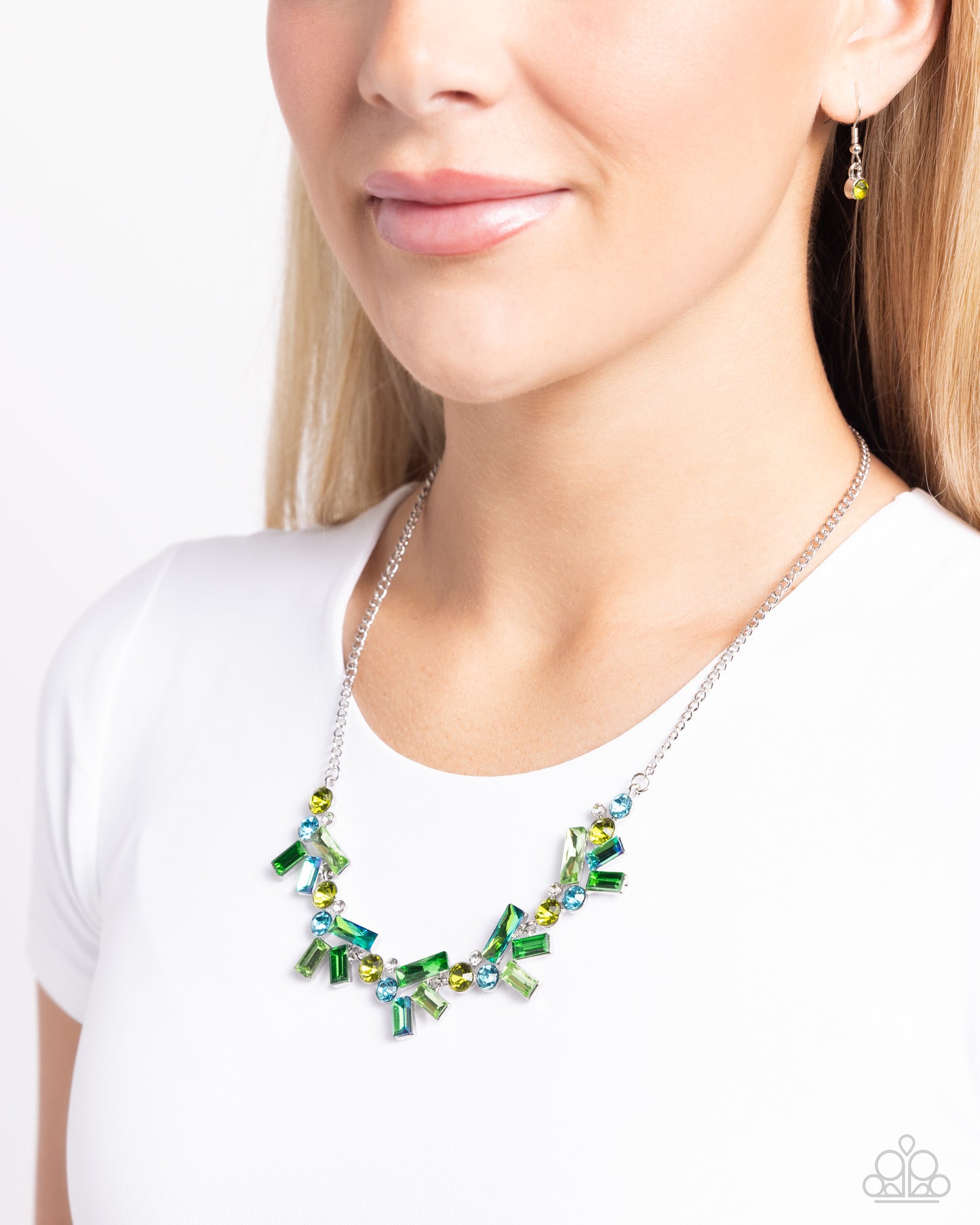 Paparazzi Accessories-Serene Statement Green Rhinestone Necklace Set