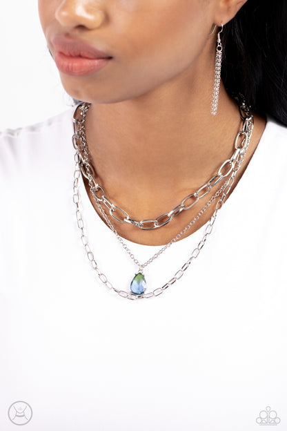 Paparazzi Accessories-Teardrop Tiers Green Glassy Ombre Necklace Set