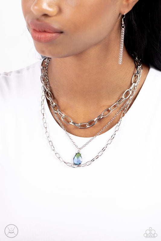 Paparazzi Accessories-Teardrop Tiers Green Glassy Ombre Necklace Set