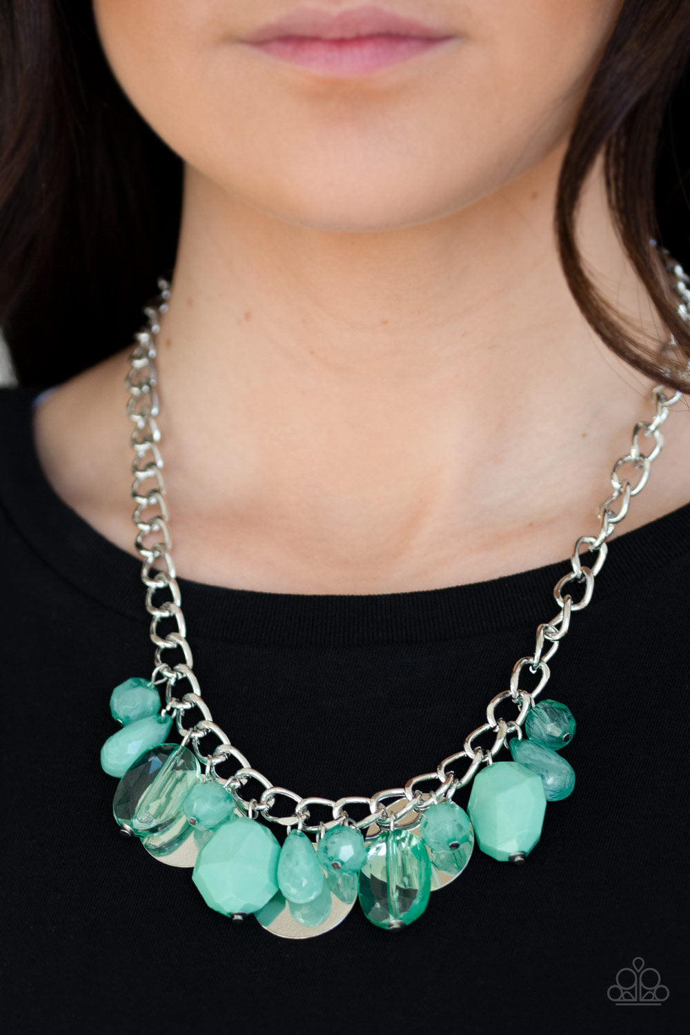 Paparazzi Accessories-Treasure Shore Green Necklace Set