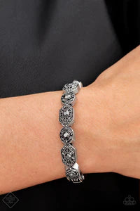 Paparazzi Accessories-Eye-Opening Opulence Hematite Fashion Fix Bracelet