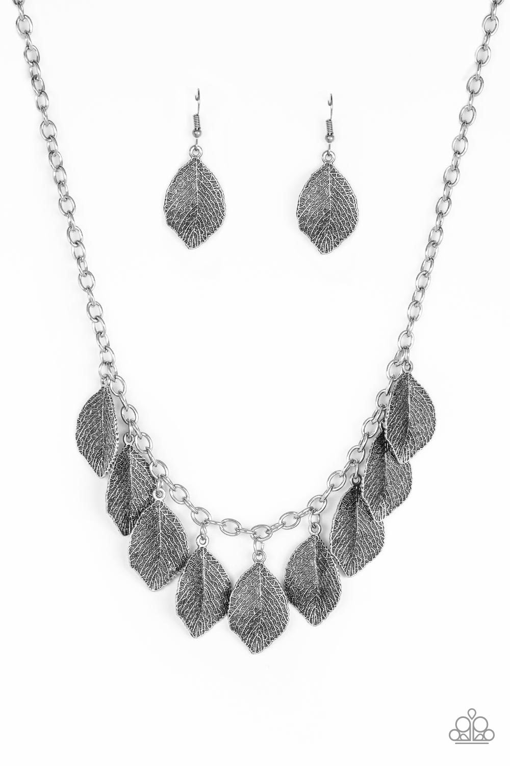 Paparazzi Accessories-A True Be Leaf-er Silver Necklace Set