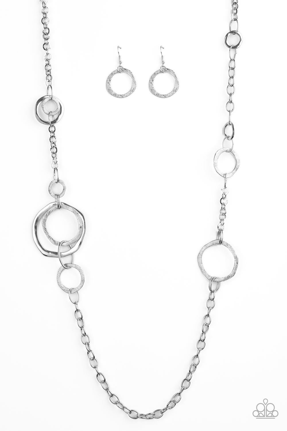 Paparazzi Accessories-Amped Up Metallics Silver Necklace Set