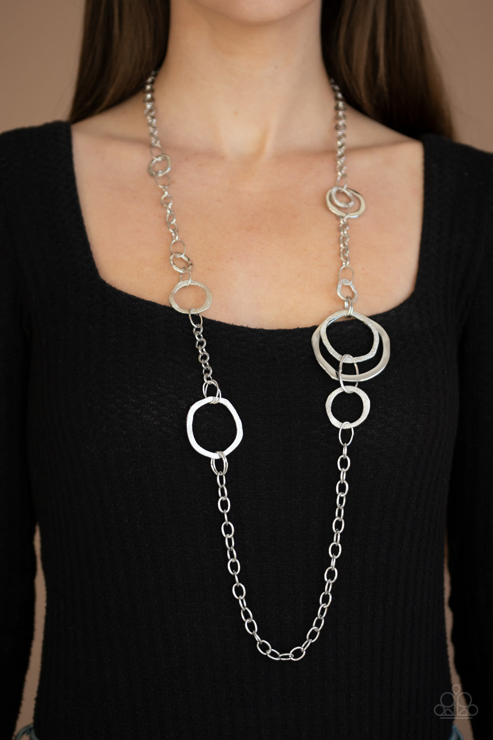 Paparazzi Accessories-Amped Up Metallics Silver Necklace Set