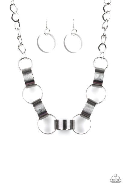 Paparazzi Accessories-Big Hit Silver Linked Necklace Set