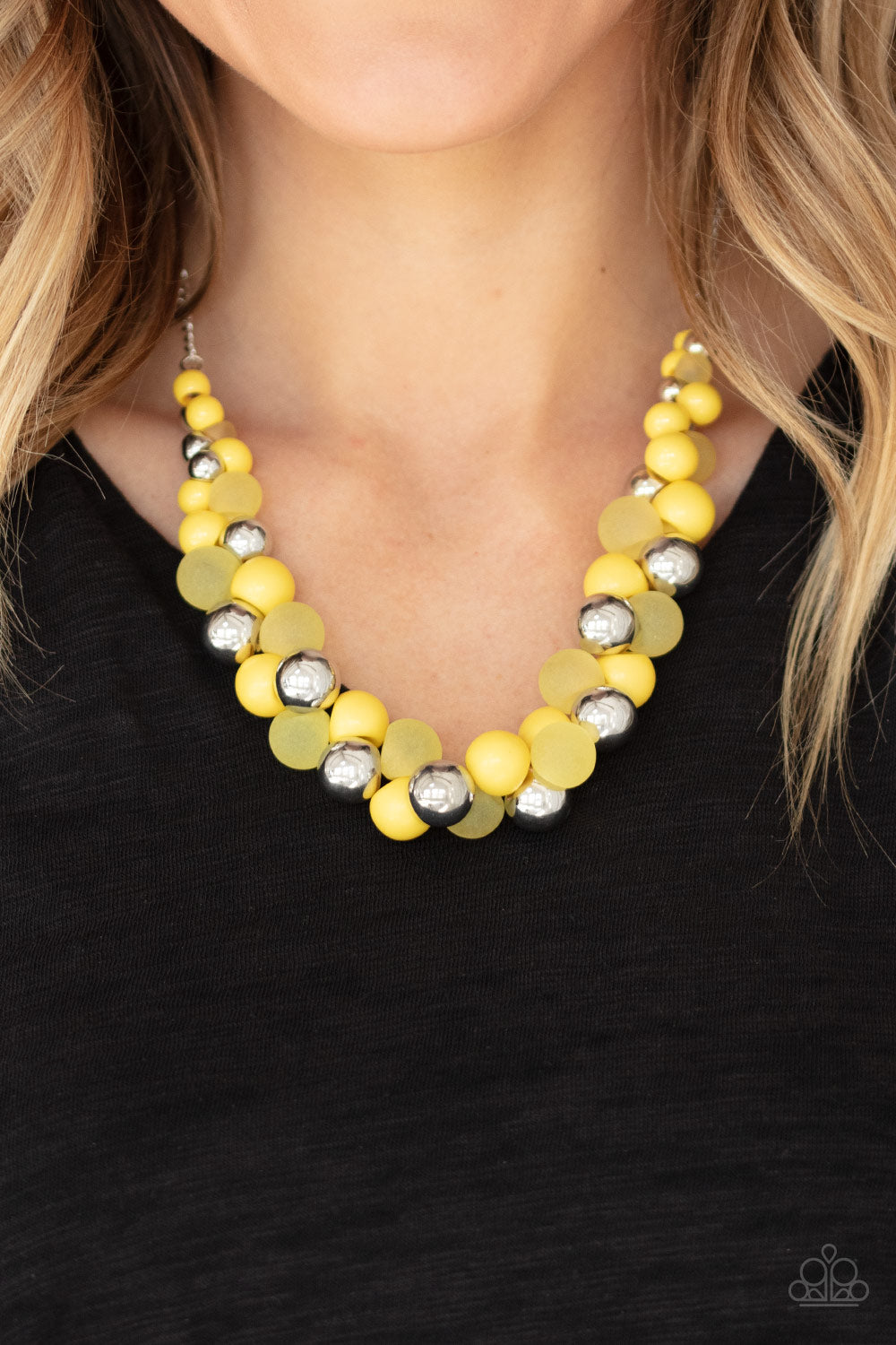 Paparazzi Accessories-Bubbly Brilliance Yellow Necklace Set