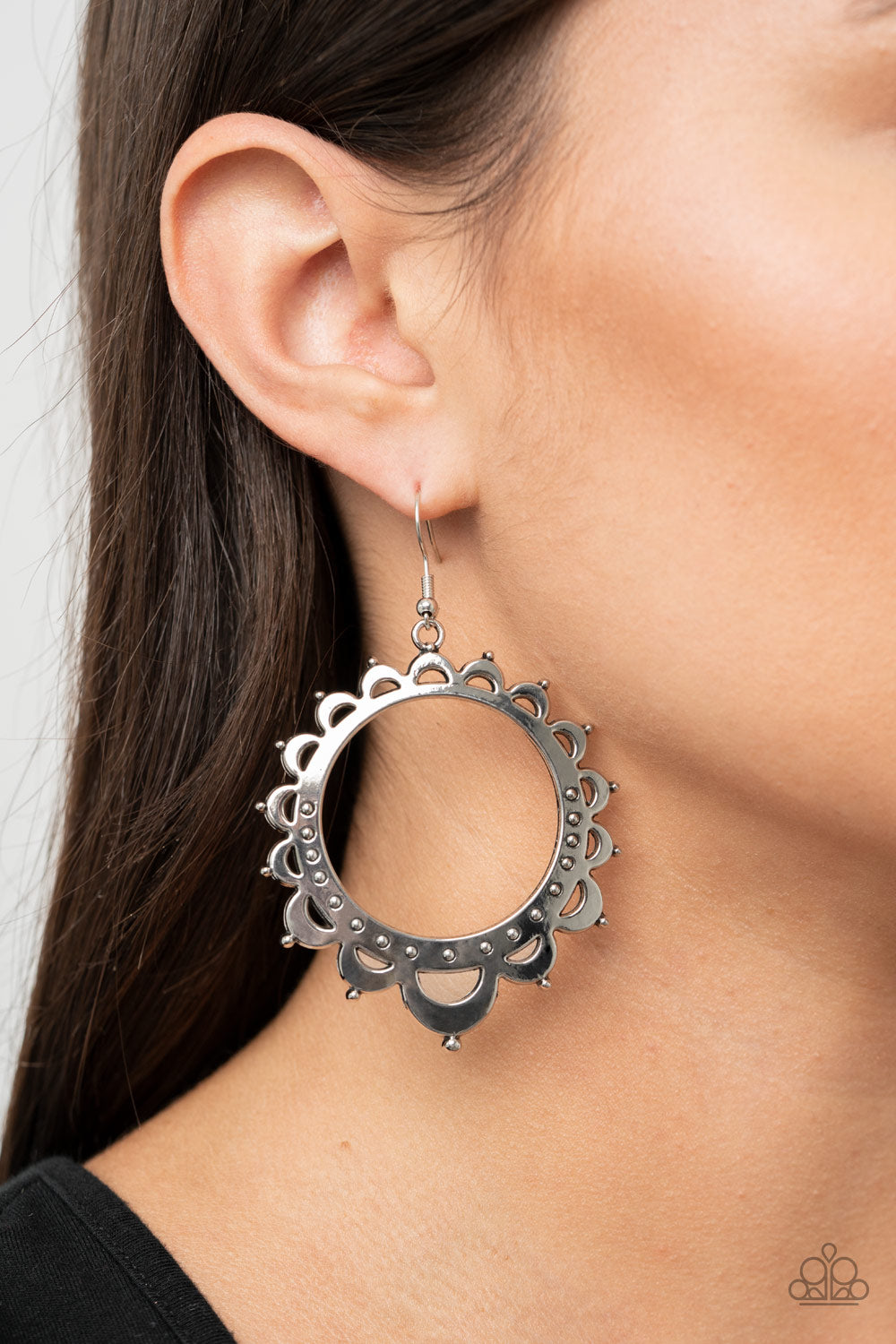 Paparazzi Accessories-Casually Capricious Silver Earrings