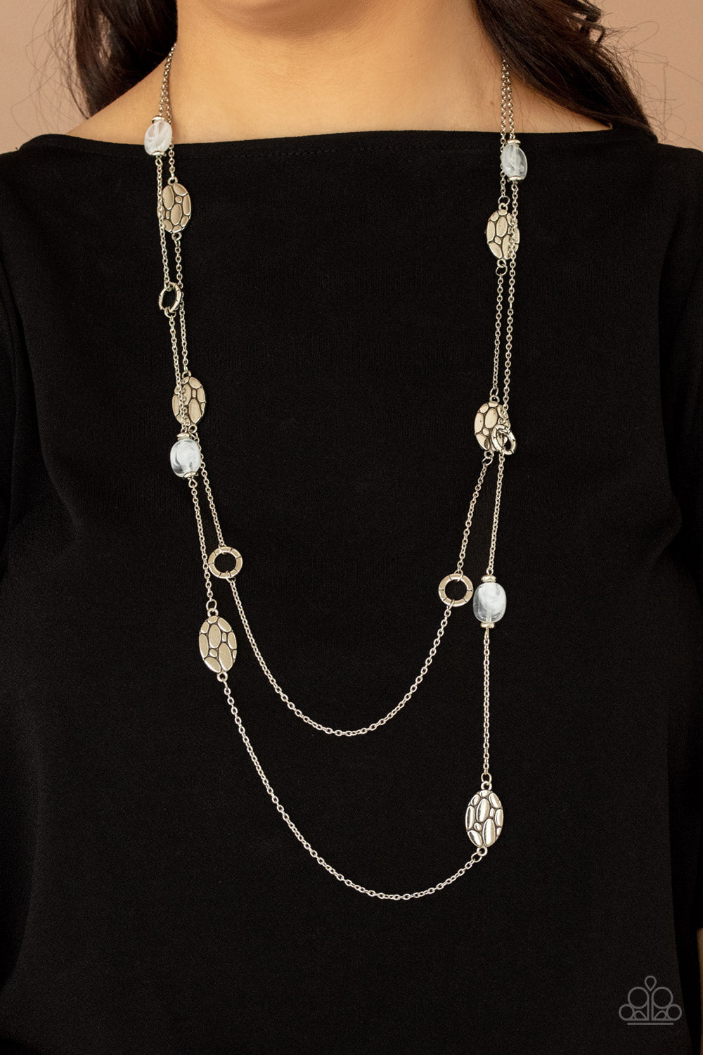 Paparazzi Accessories-Cobble Creeks Silver Cloudy White Accent Necklace Set