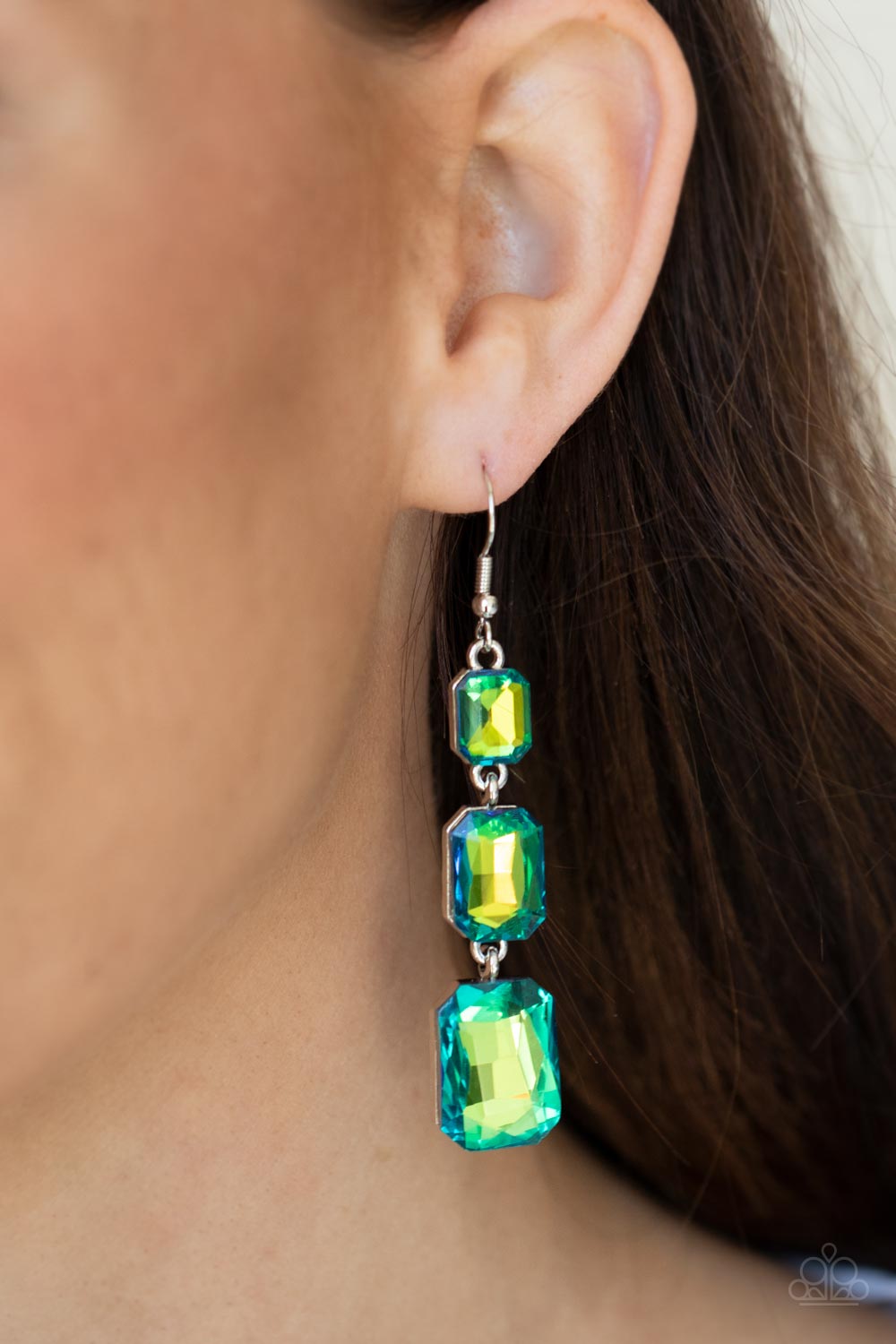 Paparazzi Accessories-Cosmic Red Carpet Green Trio Earrings