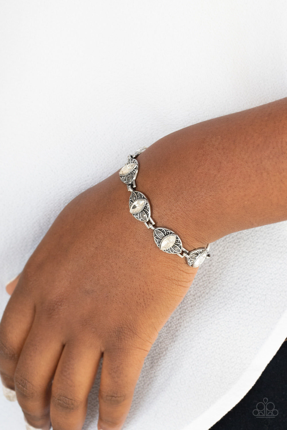 Paparazzi Accessories-Crown Privilege White Marquise Floral Bracelet
