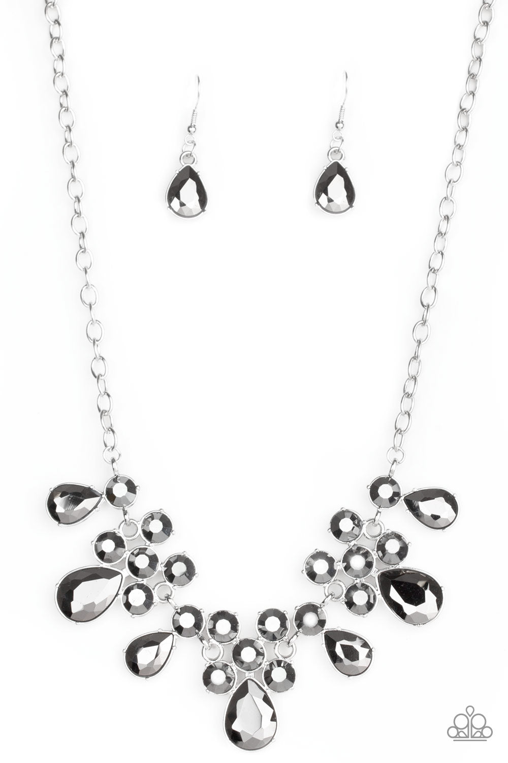Paparazzi Accessories-Debutante Drama Silver Necklace Set