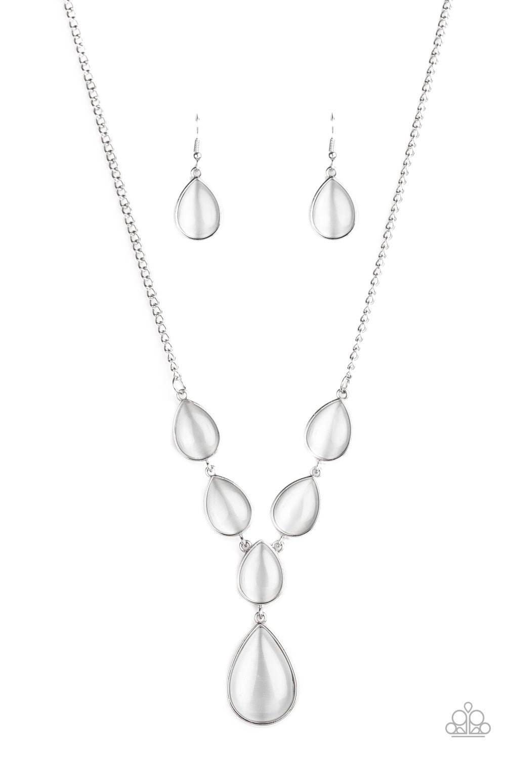 Paparazzi Accessories-Dewy Dacadence White Necklace Set