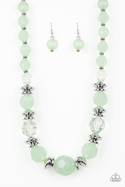 Paparazzi Accessories-Dine and Dash Green Necklace Set