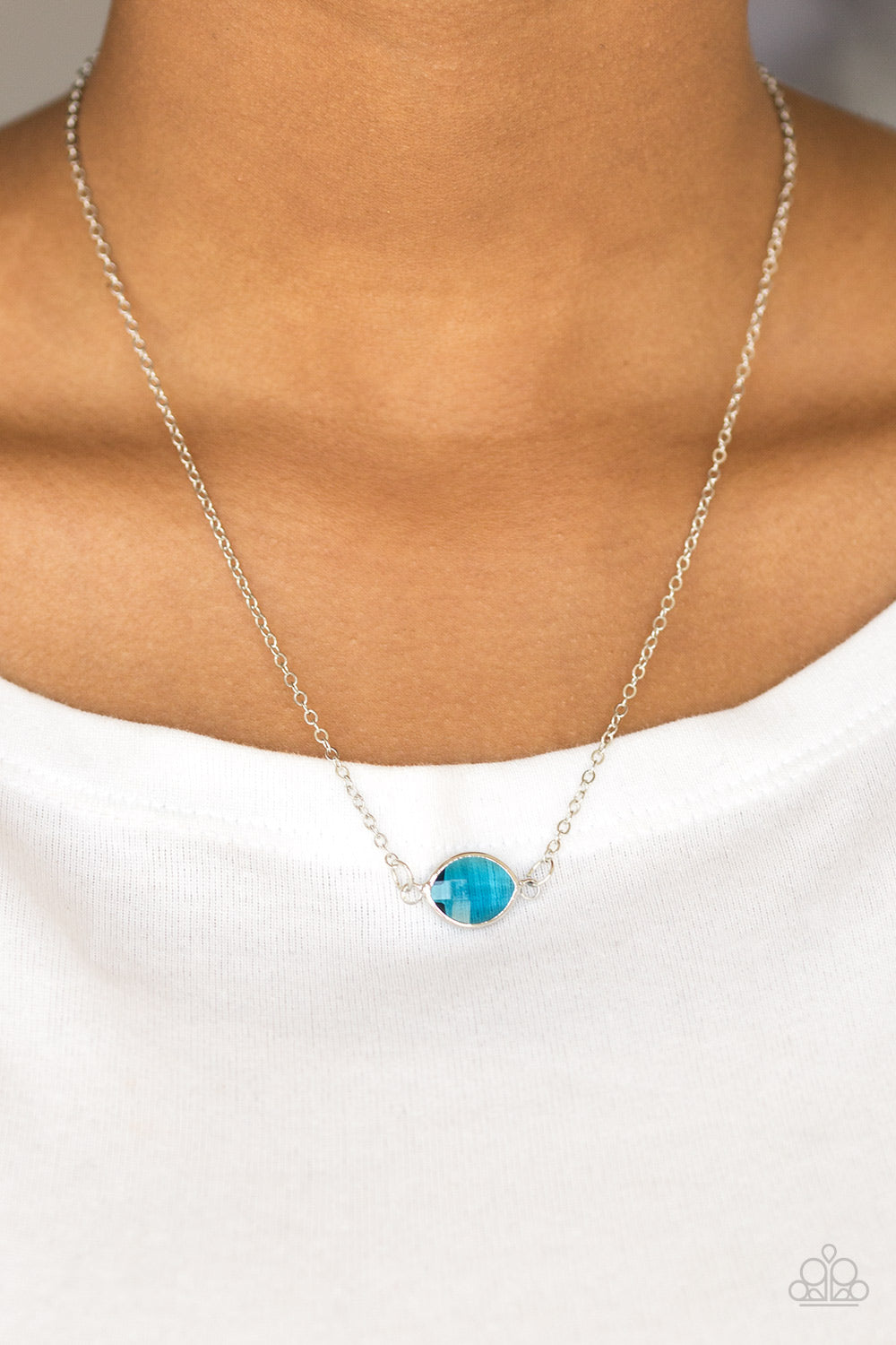Paparazzi Accessories-Fashionably Fantabulous Blue Gem Necklace Set