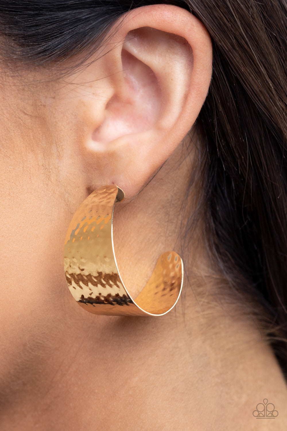 Paparazzi Accessories-Flatten The Curve Gold Earrings