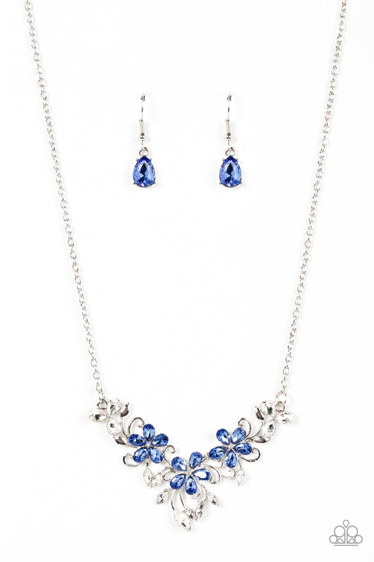 Paparazzi Accessories-Floral Fashion Show Blue Twinkly Flower Necklace Set