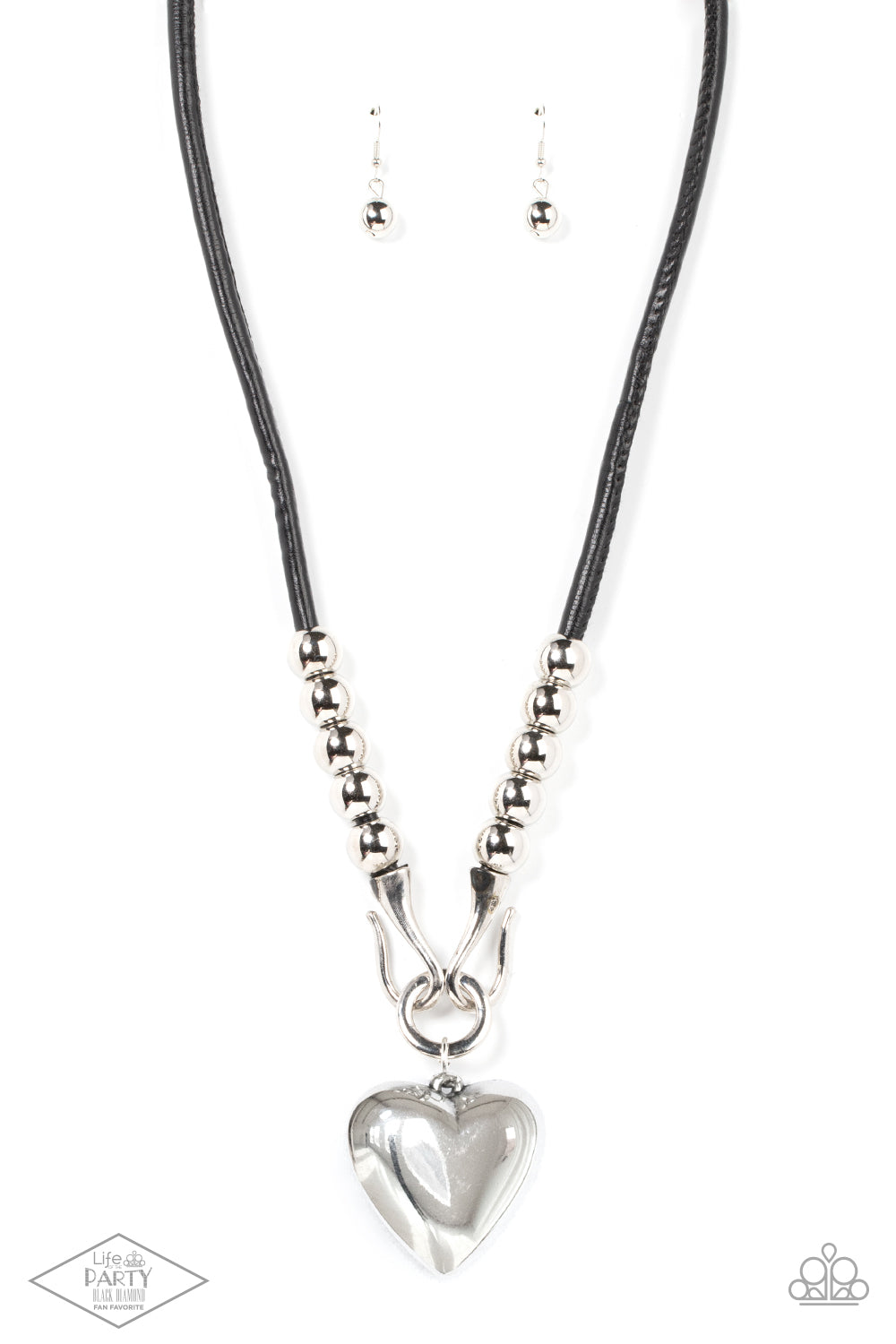 Paparazzi Accessories-Forbidden Love Black Chunky Heart Pendant Necklace Set