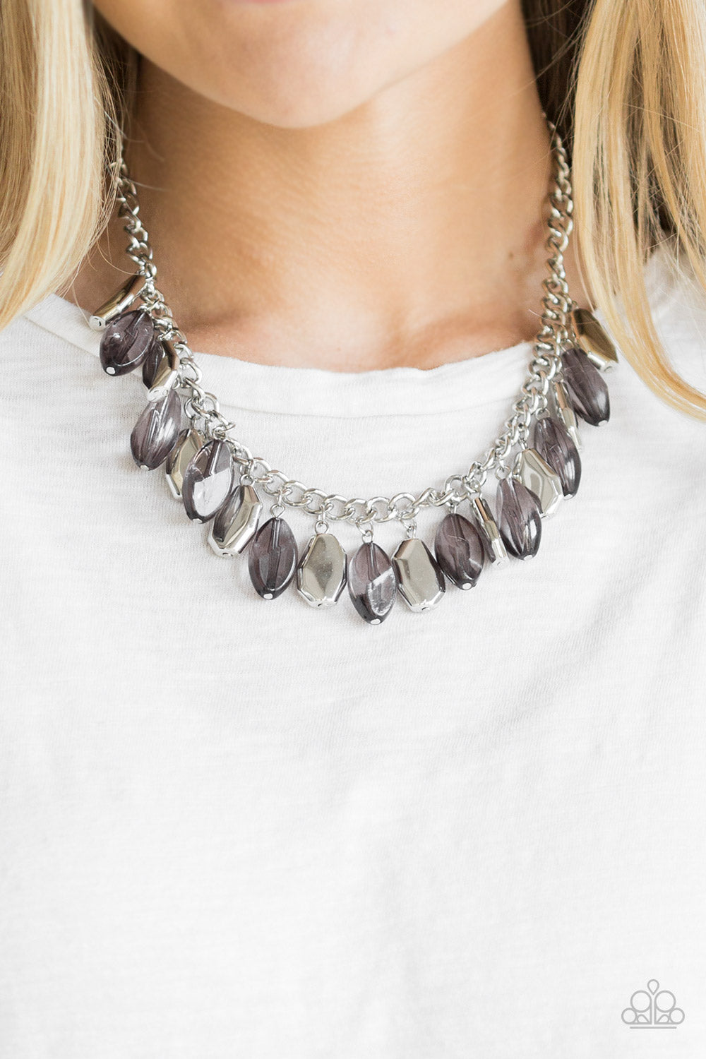 Paparazzi Accessories-Fringe Fabulous Imperfect Silver Necklace Set