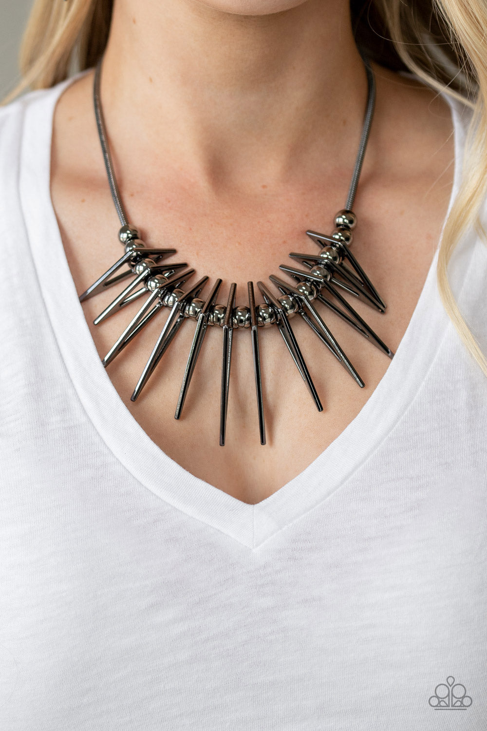 Paparazzi Accessories-Fully Charged Black Triangular Necklace Set