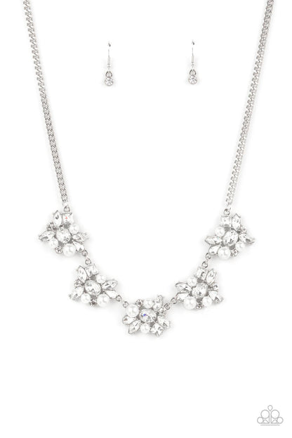 Paparazzi Accessories-HEIRESS of Them All White Rhinestones/Pearl Necklace Set