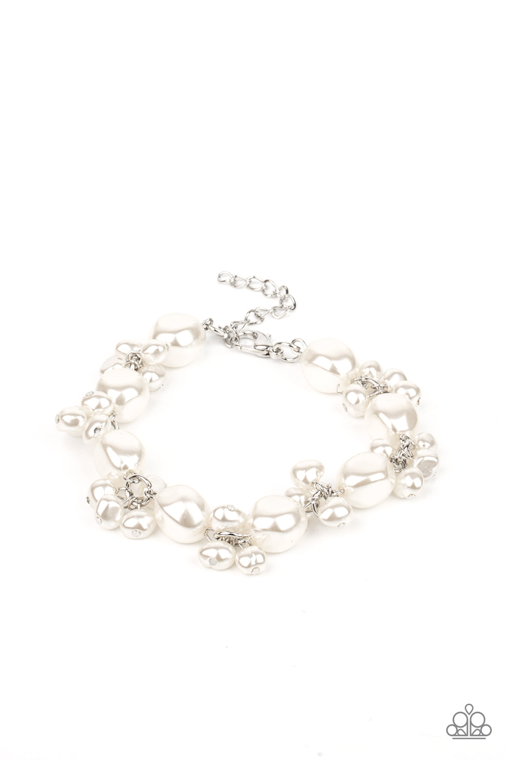 Paparazzi Accessories-Imperfectly Perfect White Pearly Bracelet