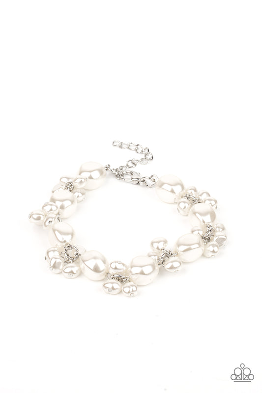 Paparazzi Accessories-Imperfectly Perfect White Pearly Bracelet