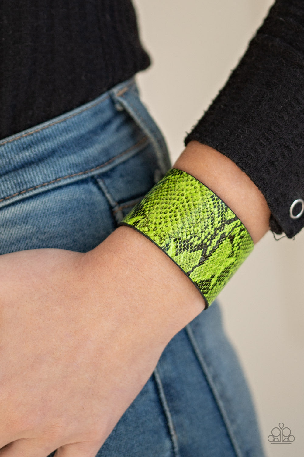 Paparazzi Accessories-Its a Jungle Out There Green Wrap Bracelet