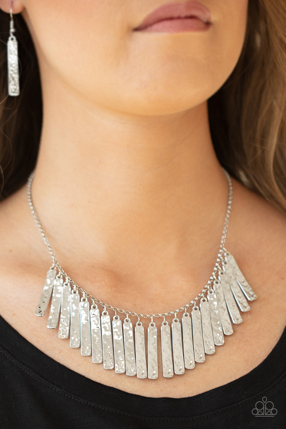 Paparazzi Accessories-Metallic Muse Fringe Necklace Set