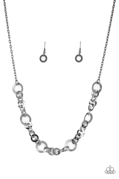 Paparazzi Accessories-Move It On Over Black Necklace Set